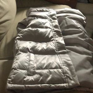 Down duck puffy vest.